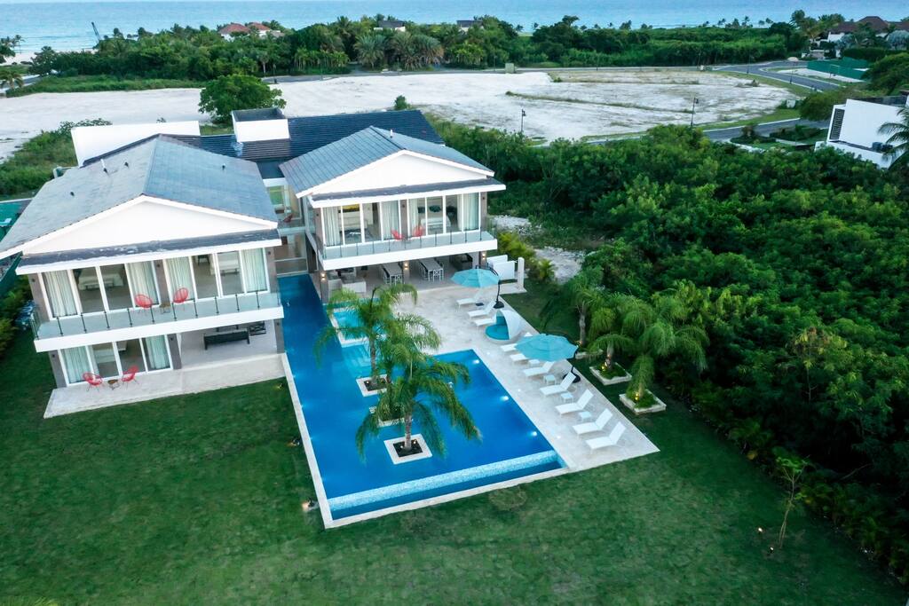 Brand New Luxury 6-BR Cap Cana Villa for Rent – Pool, Chef, Golf & Ocean View - Caleton Villas in Cap Cana