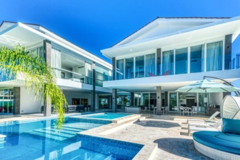 Brand New Luxury 6-BR Cap Cana Villa for Rent – Pool, Chef, Golf & Ocean View