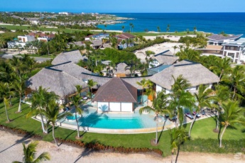 All-Inclusive Oceanfront Luxury Villa in Cap Cana, Caleton – Punta Espada & Eden Roc Access